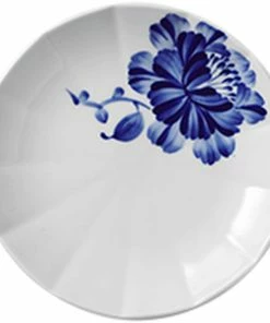 Royal Copenhagen Blomst 15 Cm. Tallerken - Kamelia