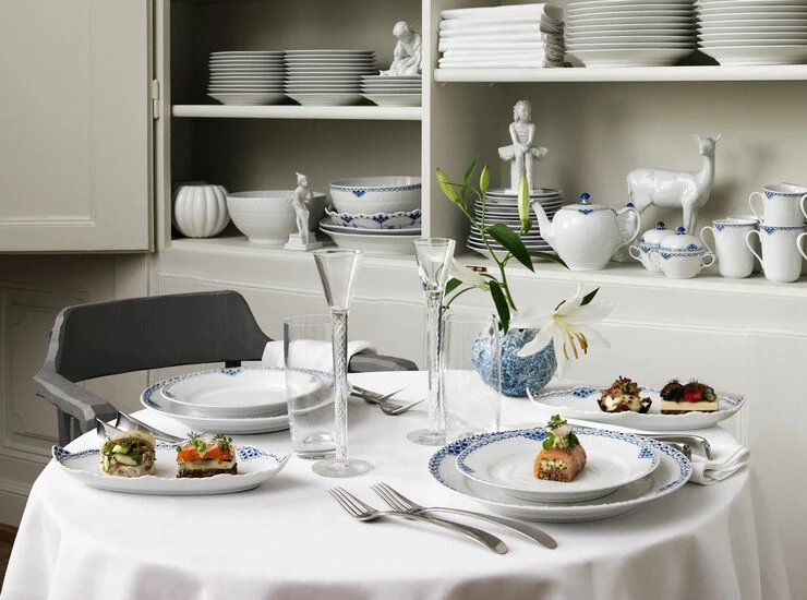 Royal Copenhagen Prinsesse 27 Cm. Tallerken - Billede 2